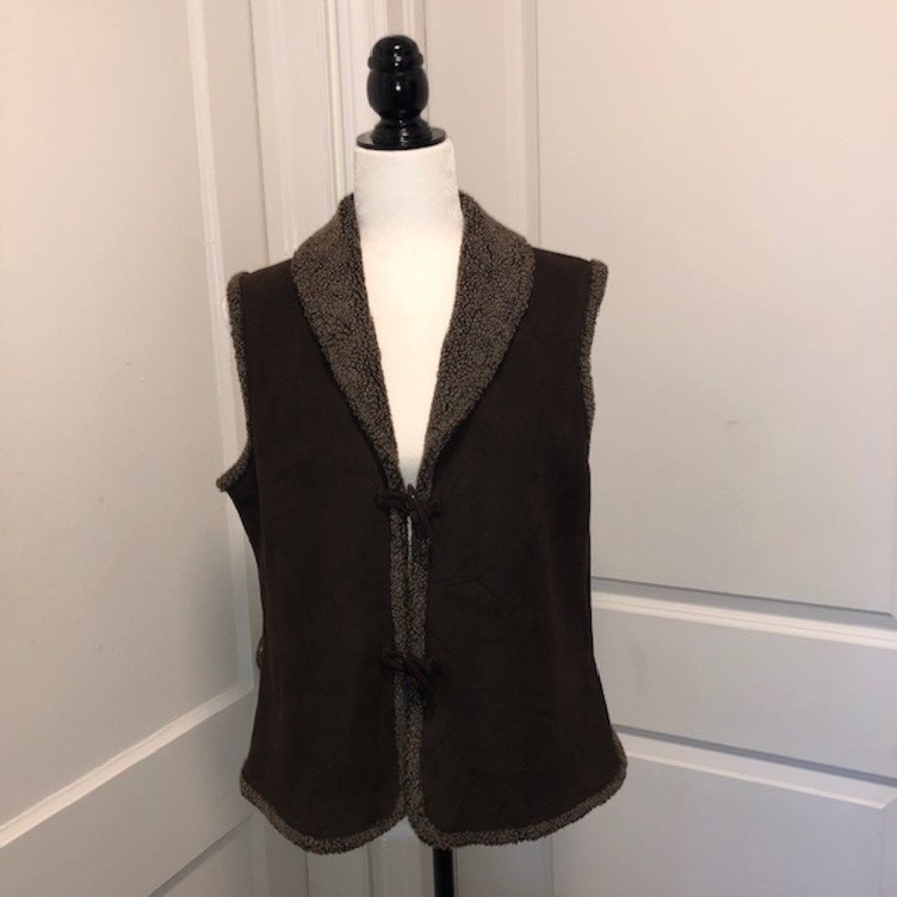 Stunning Orvis Ladies winter vest